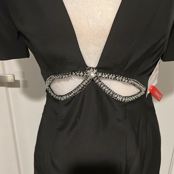 Mac Duggal leena Rhinestone Cutout Sheath Gown Size 8 NWT - Picture 4 of 5